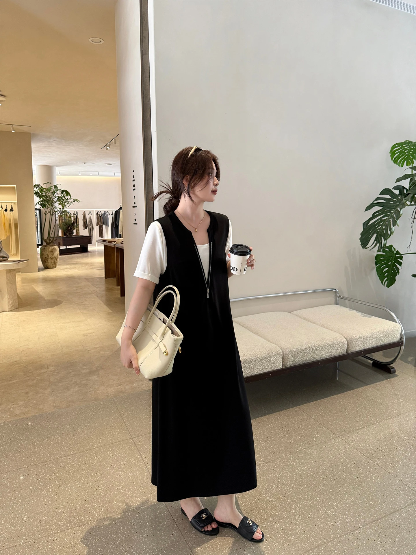 plus Size Women's Summer Loose Slimming A-Line Dress Casual Style Patchwork V-Neck Sleeveless Straight Cut Single Piece
plus Size Women's Summer Loose Slimming A-Line Dress Casual Style Patchwork V-Neck Sleeveless Straight Cut Single Piece