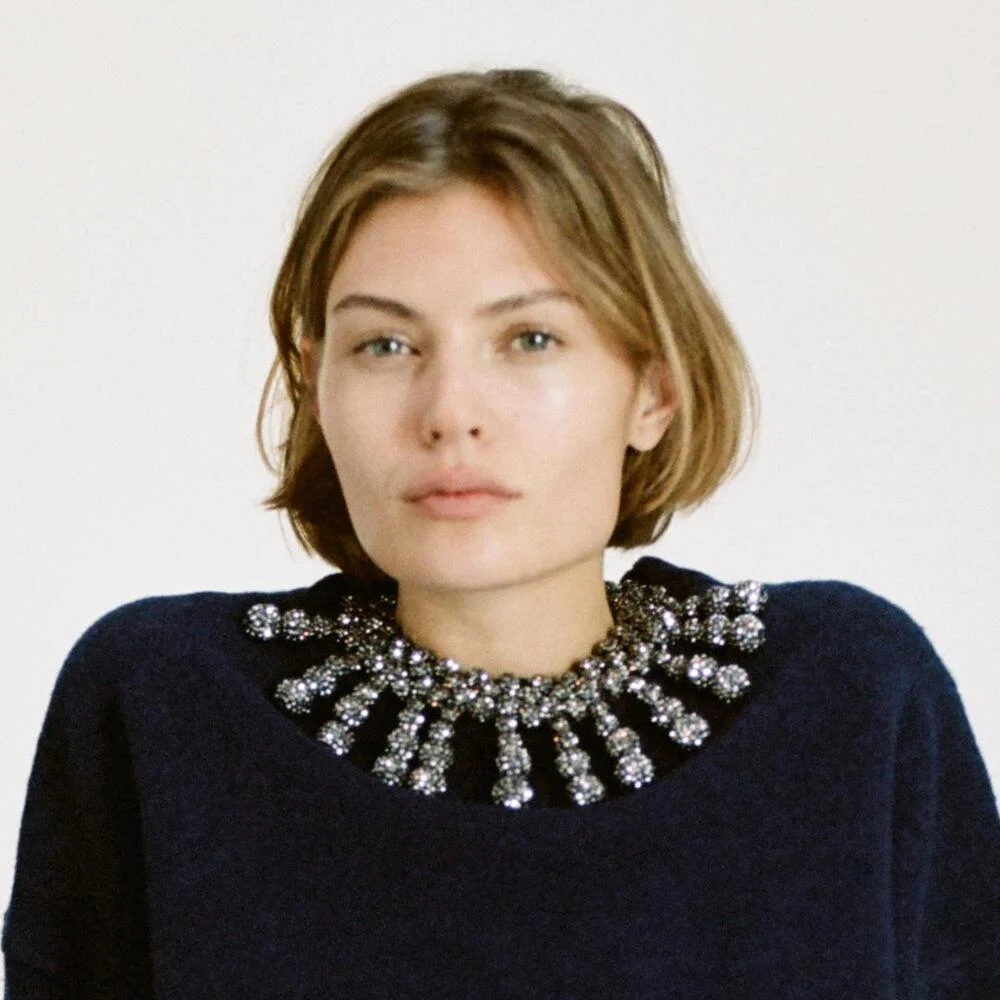 Multi Layer Ball Sparkling Rhinestone Choker Necklace Ladies Fashion Pendant Clavicle Chain Delicate Wedding Jewelry Accessories
Multi Layer Ball Sparkling Rhinestone Choker Necklace Ladies Fashion Pendant Clavicle Chain Delicate Wedding Jewelry Accessories