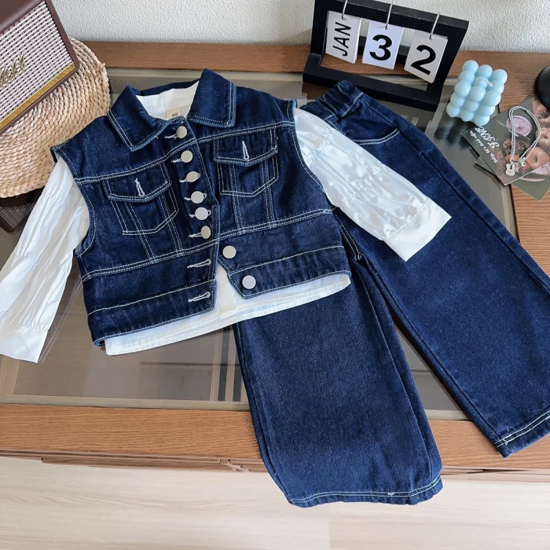Children's Outfit New Autumn Korean Style Girls' Fashionable Stylish Denim Vest Top+Casual Pants Two-Piece Set
Children's Outfit New Autumn Korean Style Girls' Fashionable Stylish Denim Vest Top+Casual Pants Two-Piece Set