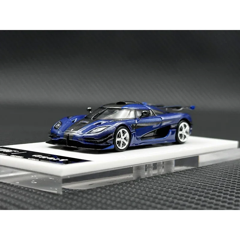 TPC In Stock 1:64 ONE All Carbon Fiber Hood Opened Diecast Diorama Model Collection Miniature Toys
TPC In Stock 1:64 ONE All Carbon Fiber Hood Opened Diecast Diorama Model Collection Miniature Toys