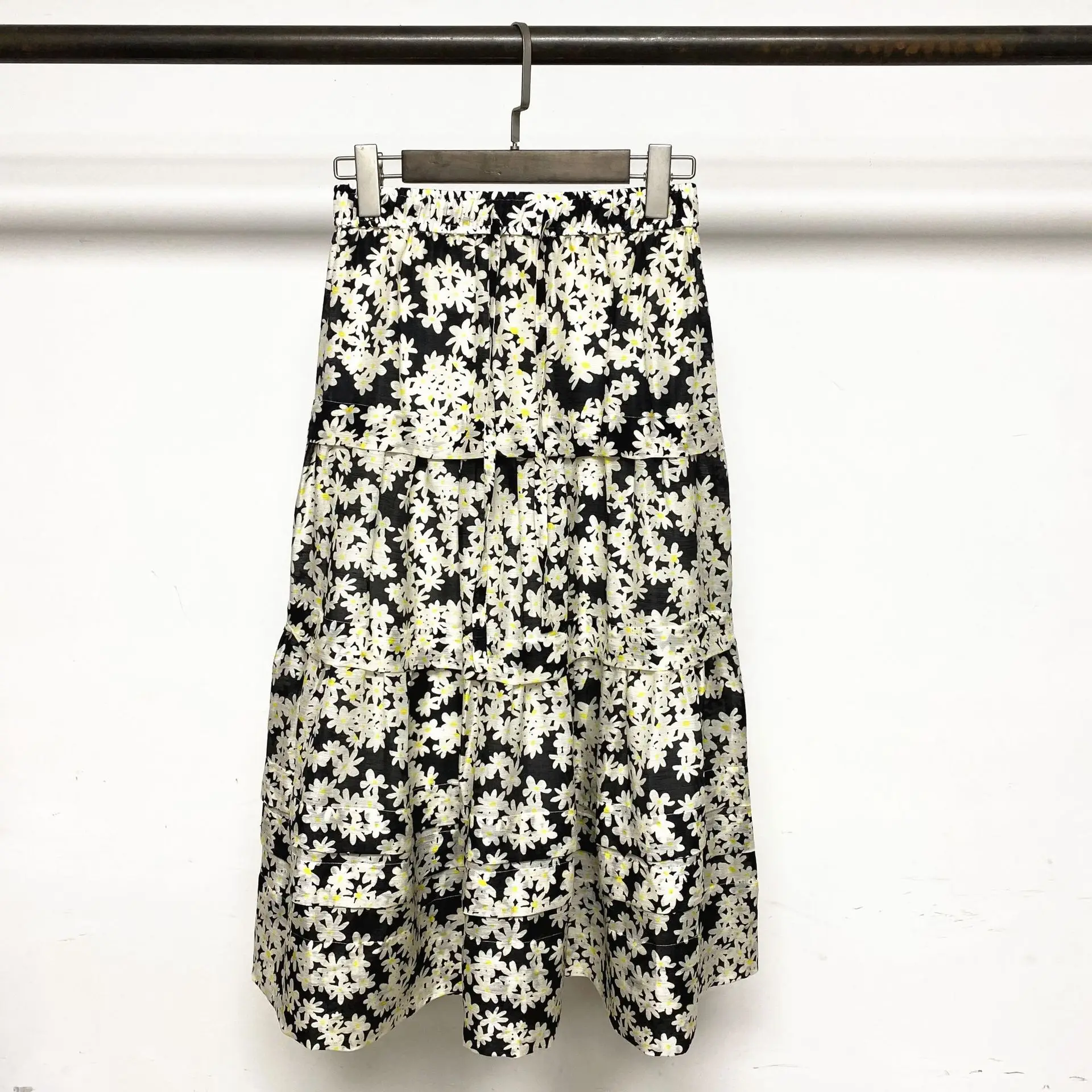 Withered Skirt Woman Clothing Faldas Daisy Print Patchwork Silk Linen Half Skirt French Print A-line Large Swing Half Skirt
Withered Skirt Woman Clothing Faldas Daisy Print Patchwork Silk Linen Half Skirt French Print A-line Large Swing Half Skirt