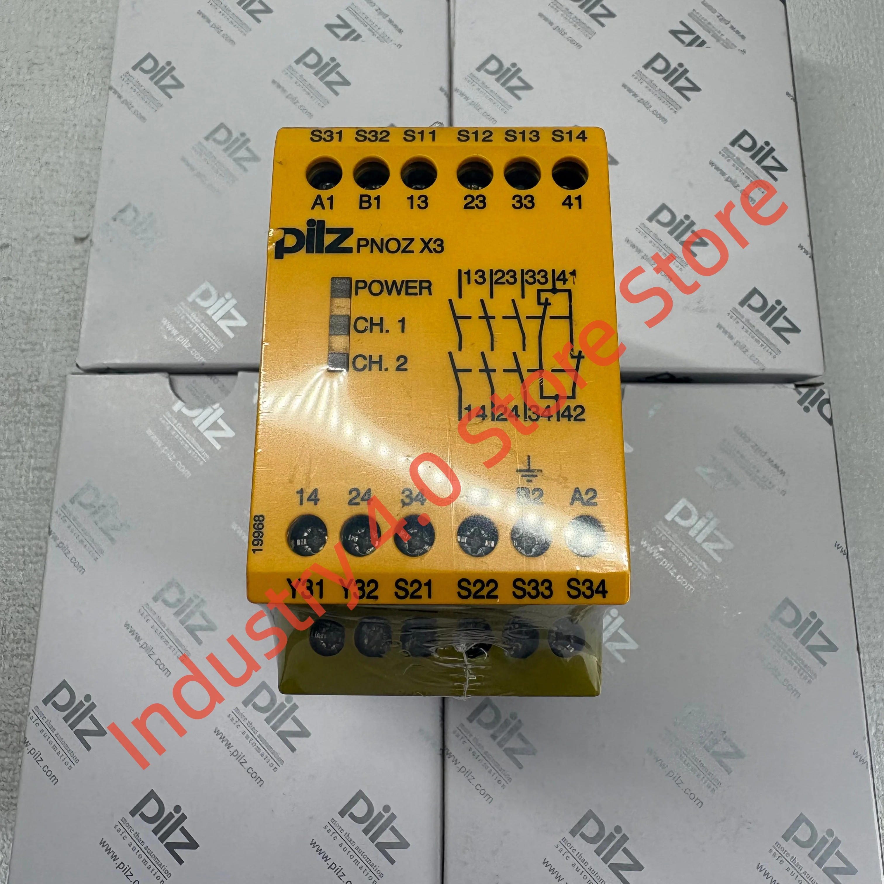 774310 PNOZ X3 new in box safety relay
774310 PNOZ X3 new in box safety relay