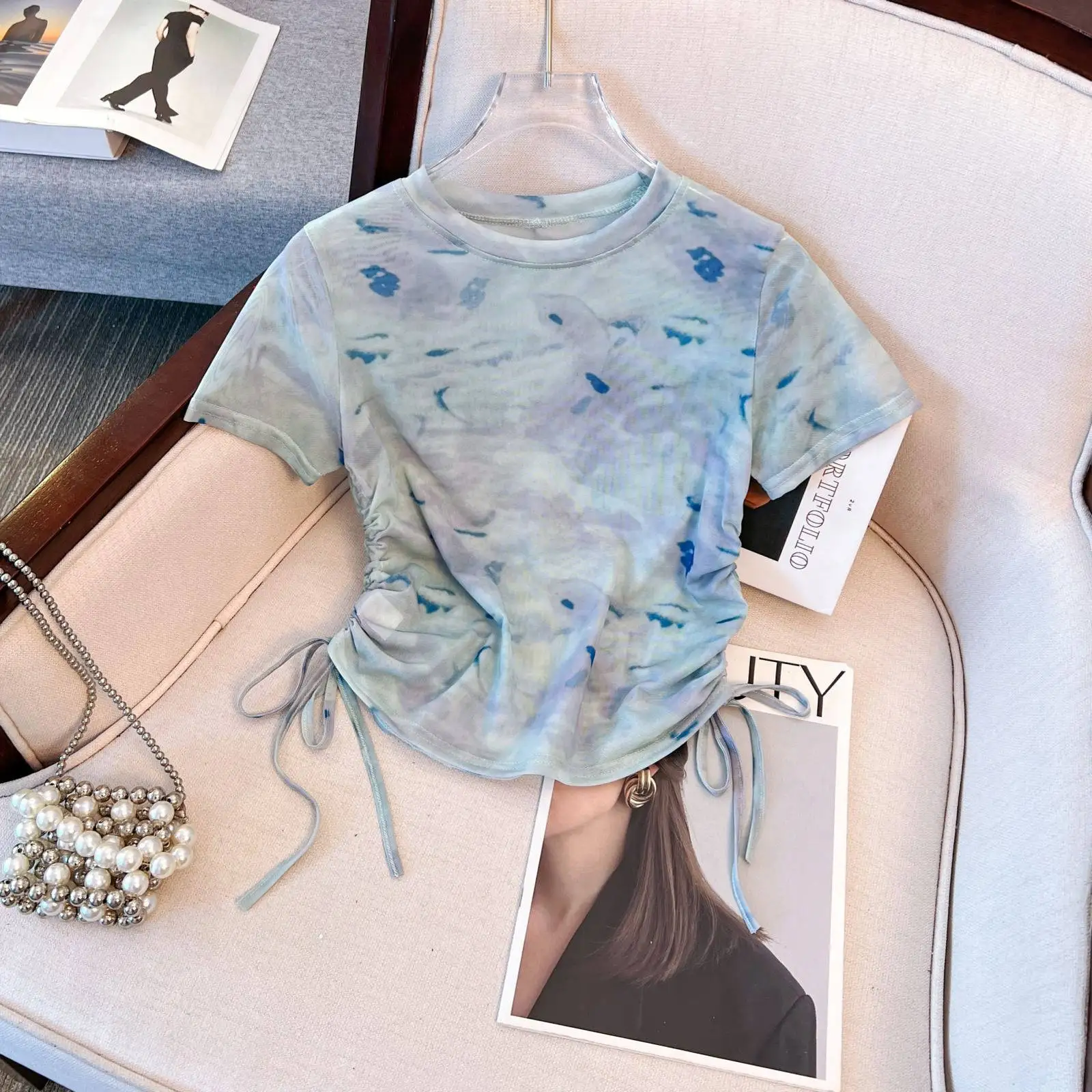 Blue Dyed Mesh Short Sleeve T-Shirt Women's Summer New round Neck Drawstring Short Style Korean Version Slim Fit High Waist
Blue Dyed Mesh Short Sleeve T-Shirt Women's Summer New round Neck Drawstring Short Style Korean Version Slim Fit High Waist