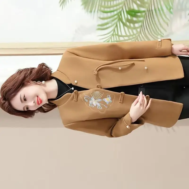 Mother's Casual Woolen Coats Spring Autumn New Chic Chinese Wool Jacket Women's 2025 Short Overcoat Loose Oversize Outwear Tops
Mother's Casual Woolen Coats Spring Autumn New Chic Chinese Wool Jacket Women's 2025 Short Overcoat Loose Oversize Outwear Tops