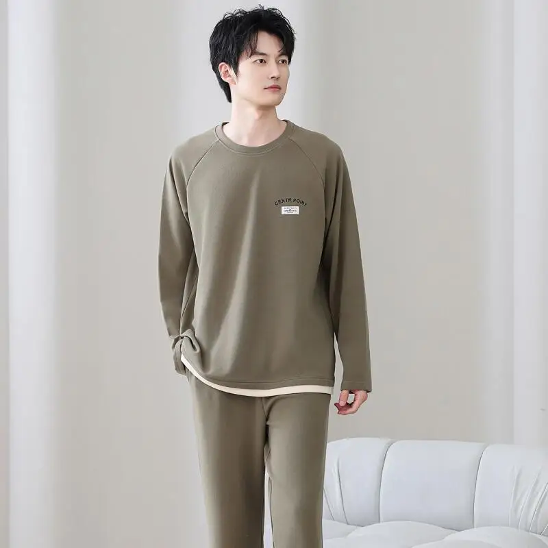 Мужской домашний костюм-пижама: топ и штаны, осенне-зимняя одежда, футболка, новый пуловер, комплект из 2 предметов, спортивный костюм Y2K, оптом
Мужской домашний костюм-пижама: топ и штаны, осенне-зимняя одежда, футболка, новый пуловер, комплект из 2 предметов, спортивный костюм Y2K, оптом