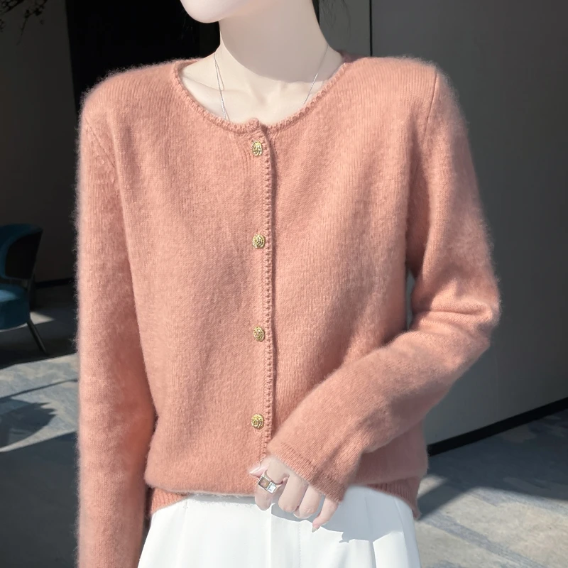100% pure wool knitted cardigan sweater women's round neck metal buckle long sleeved versatile top loose wool sweater jacket
100% pure wool knitted cardigan sweater women's round neck metal buckle long sleeved versatile top loose wool sweater jacket