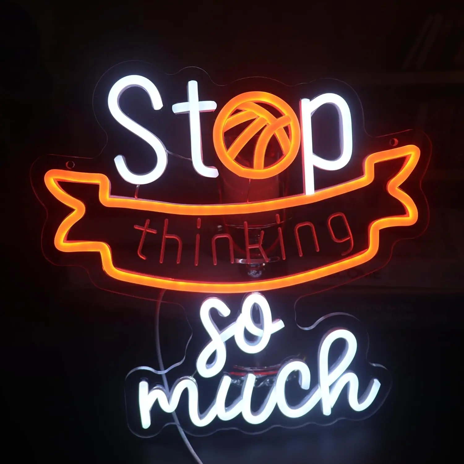 Баскетбольная неоновая вывеска USB Stop Thinking So Much Sport Neon Light для клубного бара, игровой комнаты, украшения для спальни, подарок
Баскетбольная неоновая вывеска USB Stop Thinking So Much Sport Neon Light для клубного бара, игровой комнаты, украшения для спальни, подарок