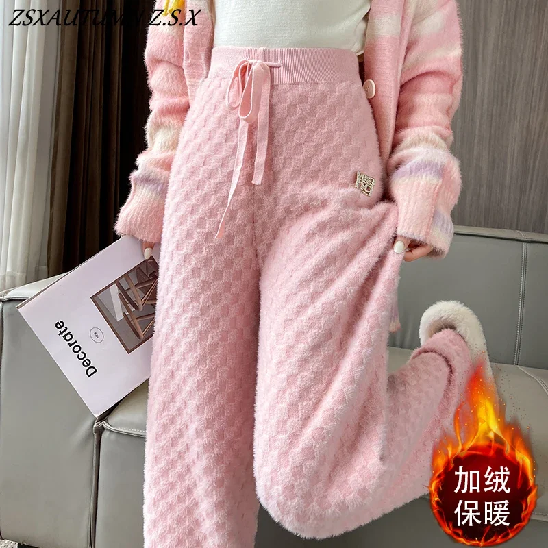 Knitted Wide-leg Pants Thickened Women's Loose Slim Straight Leg High-waisted Pants Checkerboard Plaid Trousers Korean Fashion
Knitted Wide-leg Pants Thickened Women's Loose Slim Straight Leg High-waisted Pants Checkerboard Plaid Trousers Korean Fashion