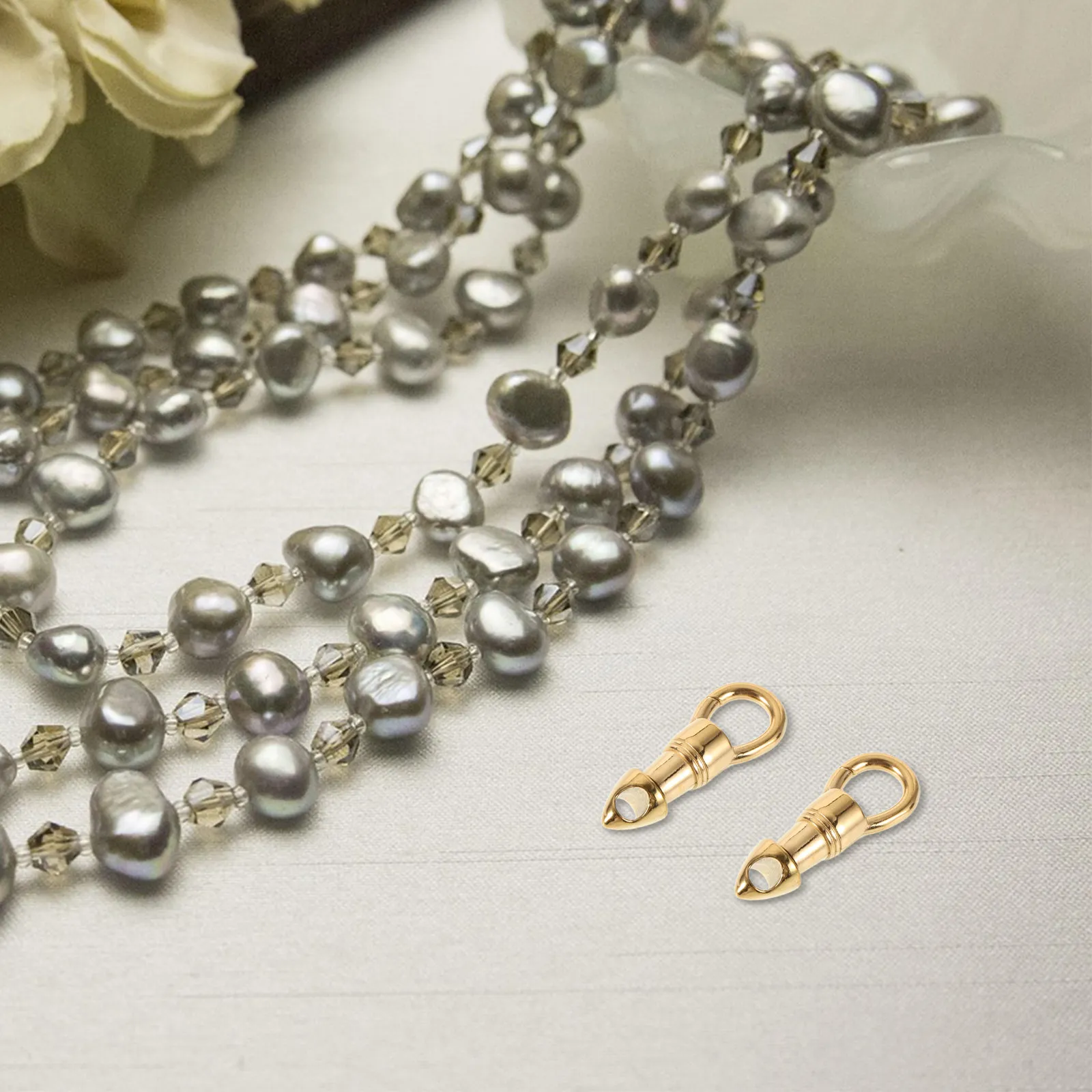 2Pcs Stainless Steel Jewelry Clasp Durable Universal Cone-Shaped Buckle for DIY Buddha Amulet Necklace Bracelet Jewelry Making
2Pcs Stainless Steel Jewelry Clasp Durable Universal Cone-Shaped Buckle for DIY Buddha Amulet Necklace Bracelet Jewelry Making