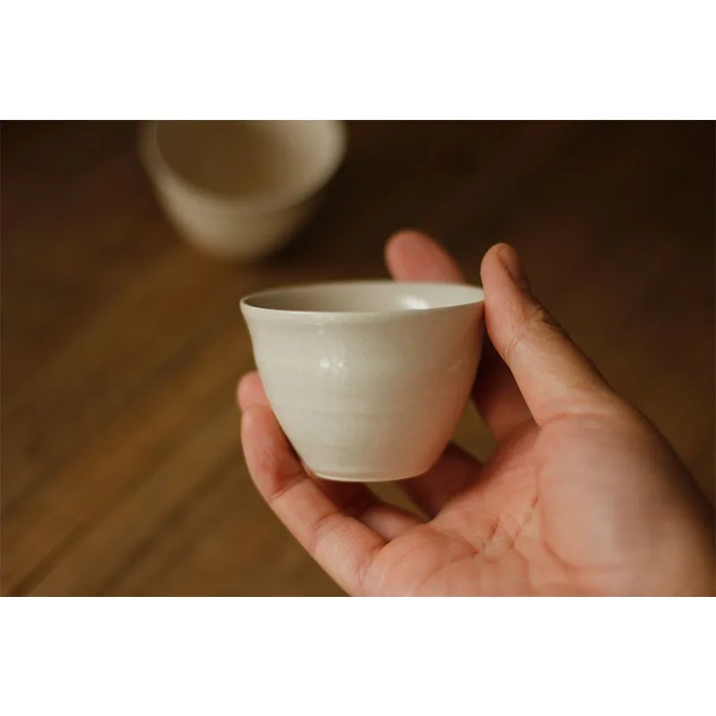 Simple Sle Cerc Tea Cup Handmade Rice Milk Paste White Pattern Owner Cup Wood A Glazed Tea Utensils Jingdezhen Origin
Simple Sle Cerc Tea Cup Handmade Rice Milk Paste White Pattern Owner Cup Wood A Glazed Tea Utensils Jingdezhen Origin