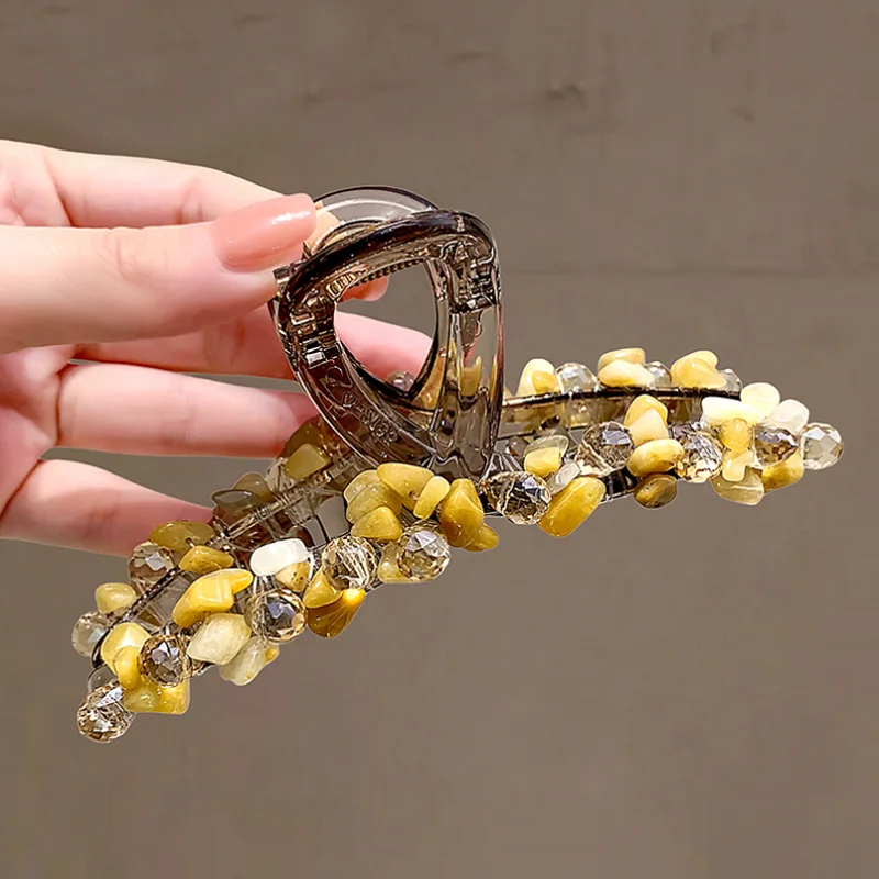 Korean Yellow Crystal Stone Hair Claws Hairbands New Style Back Head Hair Clip Hairpin Large Capacity Shark Clip Headpiece
Korean Yellow Crystal Stone Hair Claws Hairbands New Style Back Head Hair Clip Hairpin Large Capacity Shark Clip Headpiece