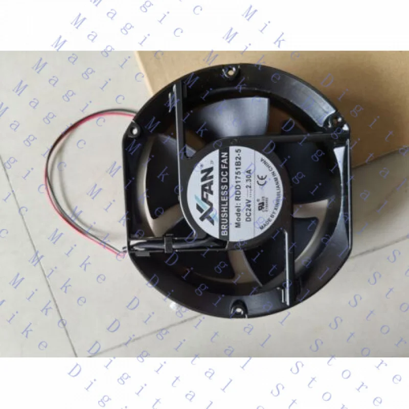H 1 шт. для вентилятора XFAN RDD1751B2-5 DC24V 2.3A 17251 17 см 2-проводная алюминиевая рамка
H 1 шт. для вентилятора XFAN RDD1751B2-5 DC24V 2.3A 17251 17 см 2-проводная алюминиевая рамка