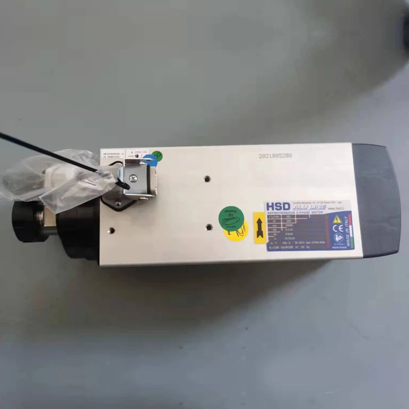 HSD Spindle Motor 4.5kw Square Air-Cooled ER32 18000rpm 9.7A Italian Motor 300Hz 380V for CNC Router Machine Engraving Italy
HSD Spindle Motor 4.5kw Square Air-Cooled ER32 18000rpm 9.7A Italian Motor 300Hz 380V for CNC Router Machine Engraving Italy