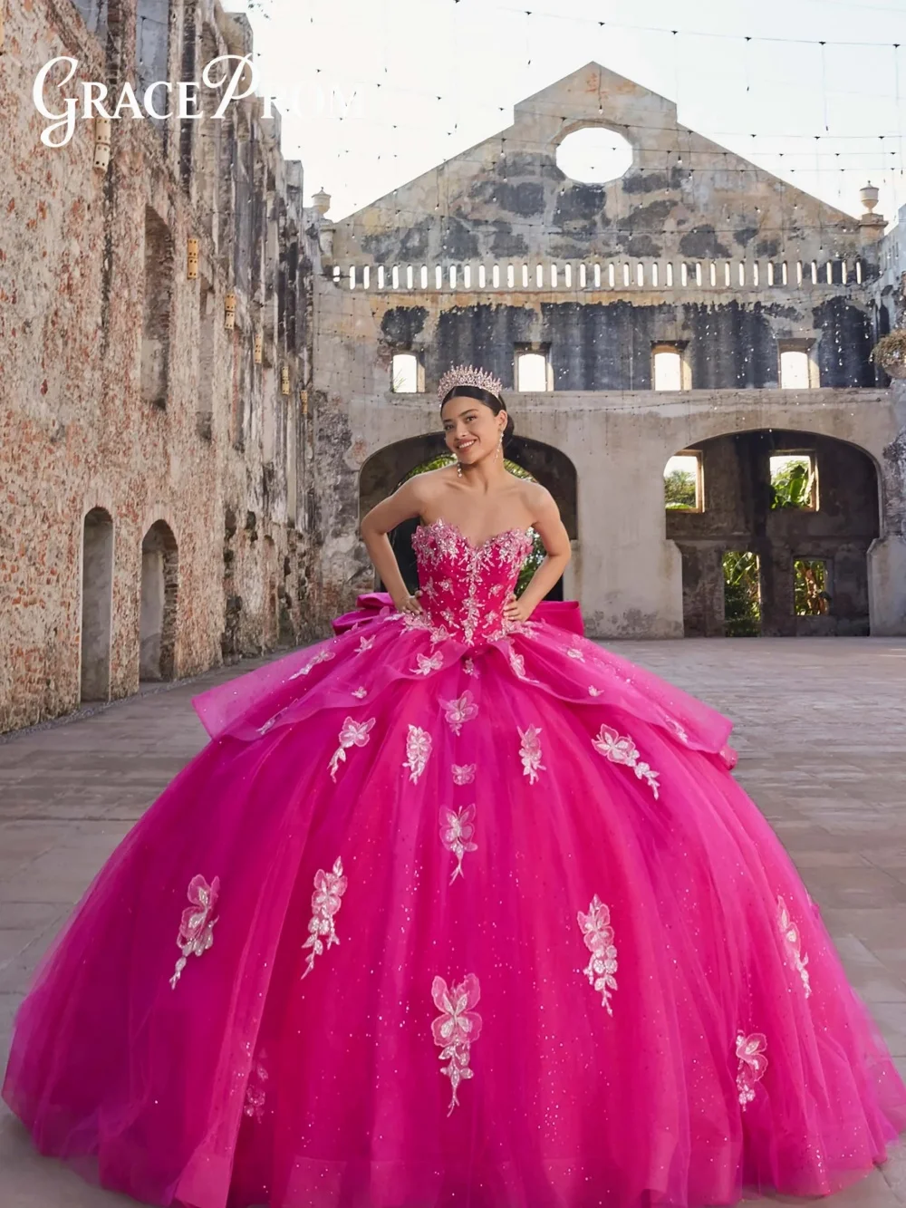 Роскошное платье для квинсеаньеры без бретелек с цветочными кружевными аппликациями, ослепительное, сверкающее, бальное платье Vestidos De 15 Quinceañera
Роскошное платье для квинсеаньеры без бретелек с цветочными кружевными аппликациями, ослепительное, сверкающее, бальное платье Vestidos De 15 Quinceañera