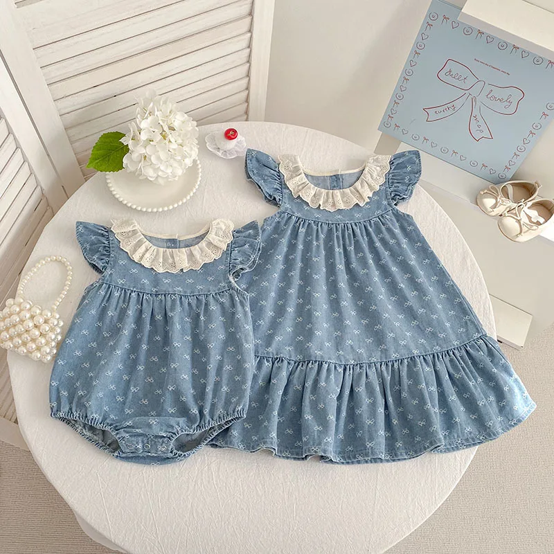 Girls dress summer new denim bow print vest skirt baby climbing clothes onesie children's sisters
Girls dress summer new denim bow print vest skirt baby climbing clothes onesie children's sisters