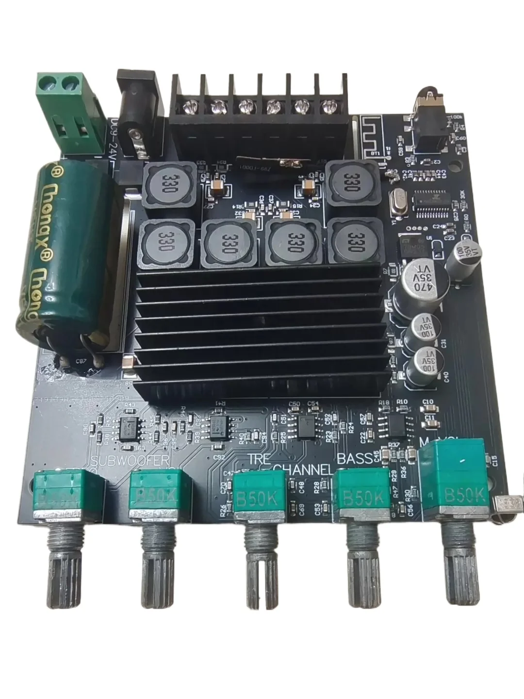 TPA3116 Bluetooth 5.0 High Power 2.1 Heavy Bass Digital Power Amplifier Board 12-24V Finished Board
TPA3116 Bluetooth 5.0 High Power 2.1 Heavy Bass Digital Power Amplifier Board 12-24V Finished Board