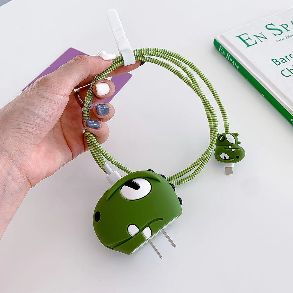 3D Cartoon Dinosaur Set Cable Protector For iPhone / iPad 18W/20W Charger Case Phone Wire Cord Organizers For iPhone 14 15 16
3D Cartoon Dinosaur Set Cable Protector For iPhone / iPad 18W/20W Charger Case Phone Wire Cord Organizers For iPhone 14 15 16