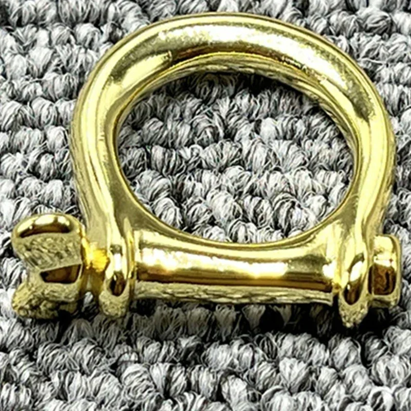 TOP European and American Charm Trend Rock Punk Neutral Style Screw Ring Women's Gift
TOP European and American Charm Trend Rock Punk Neutral Style Screw Ring Women's Gift