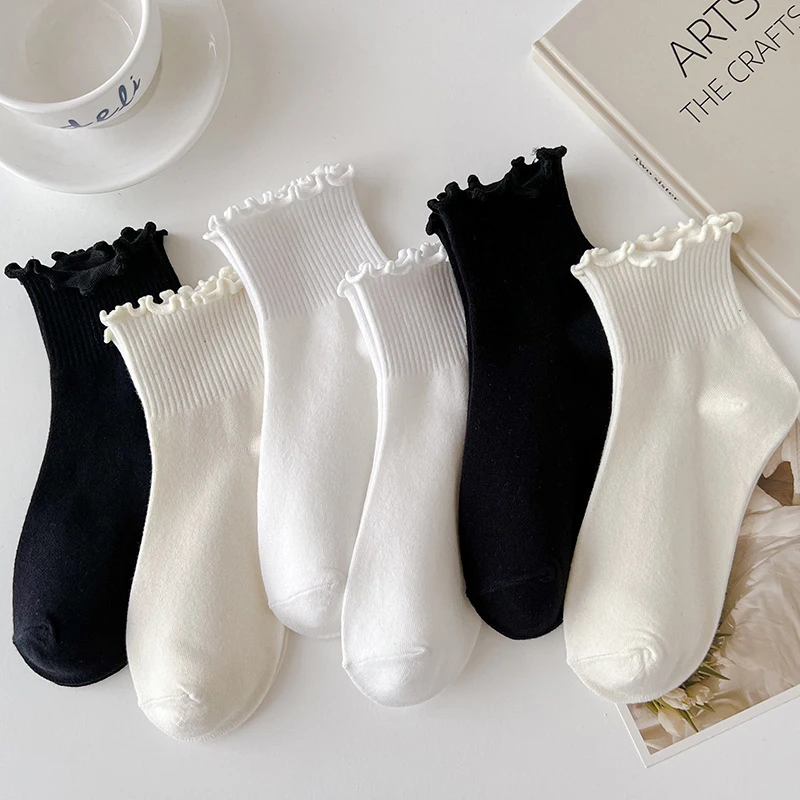 Japanese Winter Rolled Edge Short Socks Cute Socks Women Fresh Winter Wooden Ear Edge Female Socks Student Lo Niang Short Socks
Japanese Winter Rolled Edge Short Socks Cute Socks Women Fresh Winter Wooden Ear Edge Female Socks Student Lo Niang Short Socks