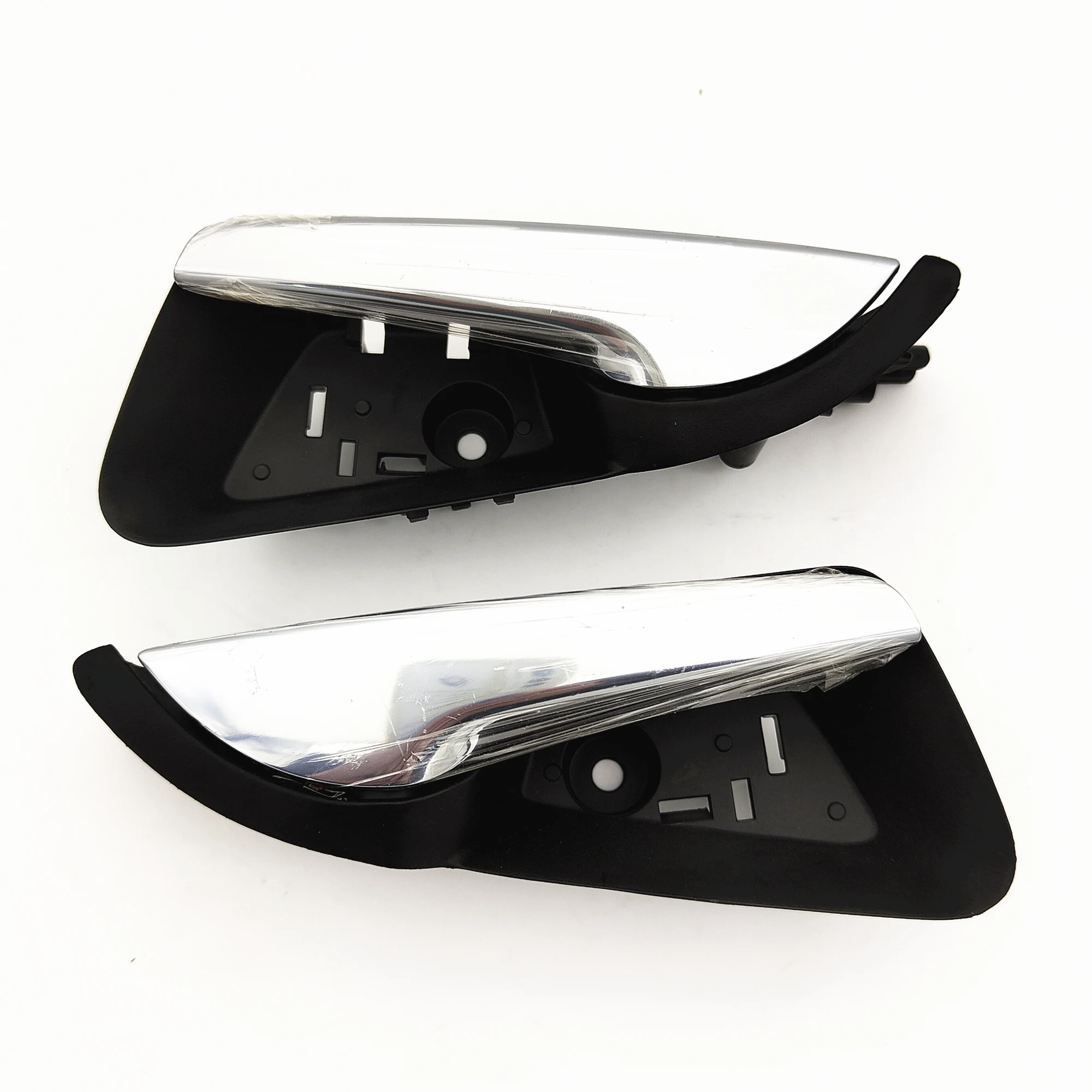 Original Door Inner Handle Left Right For Buick Encore Opel Mokka OEM# 13582163 13582164
Original Door Inner Handle Left Right For Buick Encore Opel Mokka OEM# 13582163 13582164