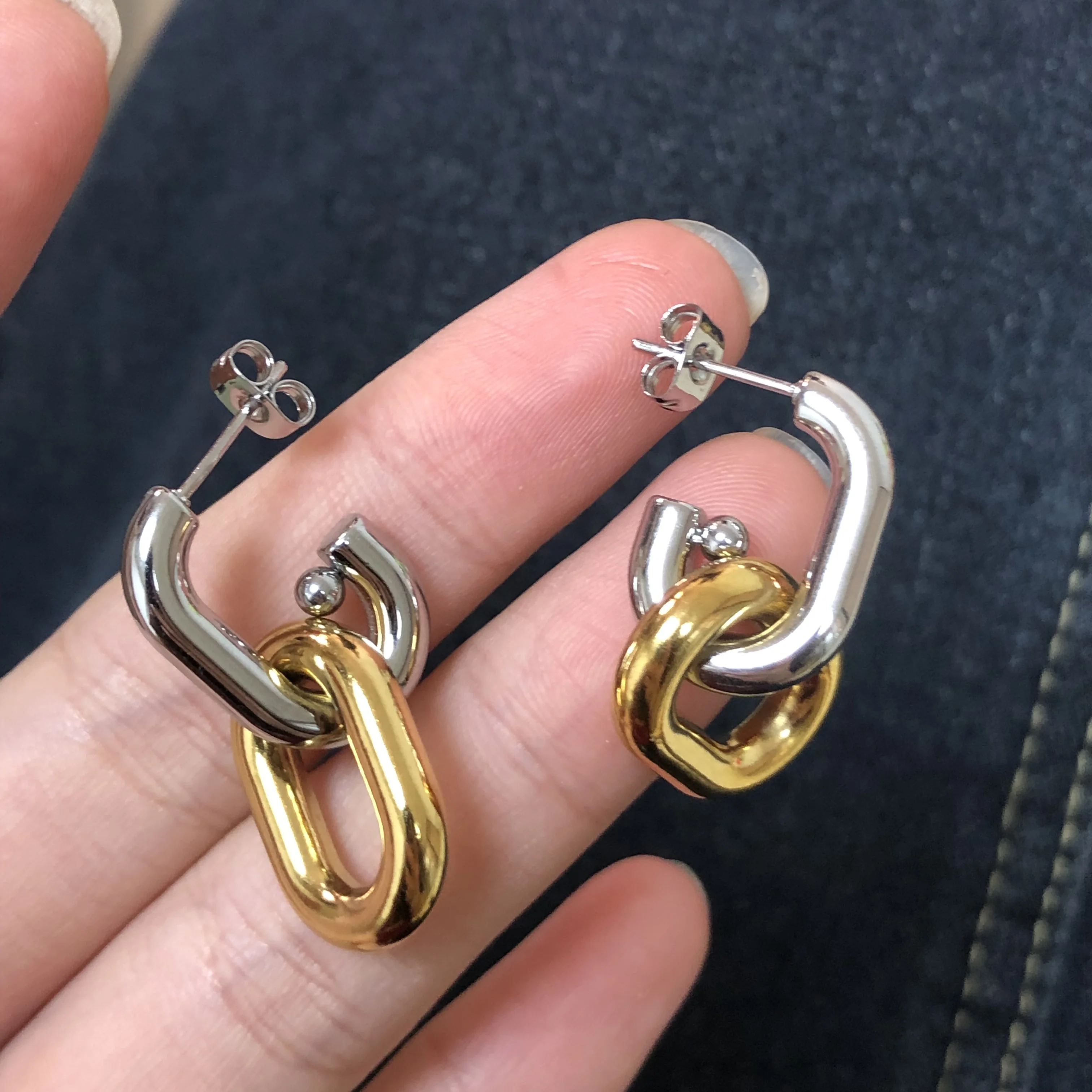 LUXUKISSKIDS Trend New Gold and Silver Color Square Pendients Stainless Steel Drop Earrings Statement Woman Party Accessories
LUXUKISSKIDS Trend New Gold and Silver Color Square Pendients Stainless Steel Drop Earrings Statement Woman Party Accessories