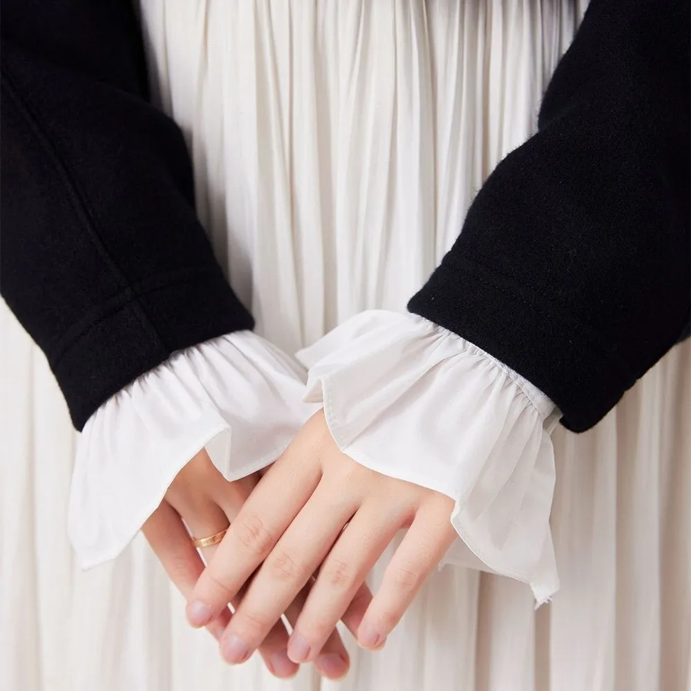 New Ruffle Edge Fake Cuff Sweet Comfortable Wrist Cuff Detachable False Sleeve Cuffs Daily Accessory
New Ruffle Edge Fake Cuff Sweet Comfortable Wrist Cuff Detachable False Sleeve Cuffs Daily Accessory