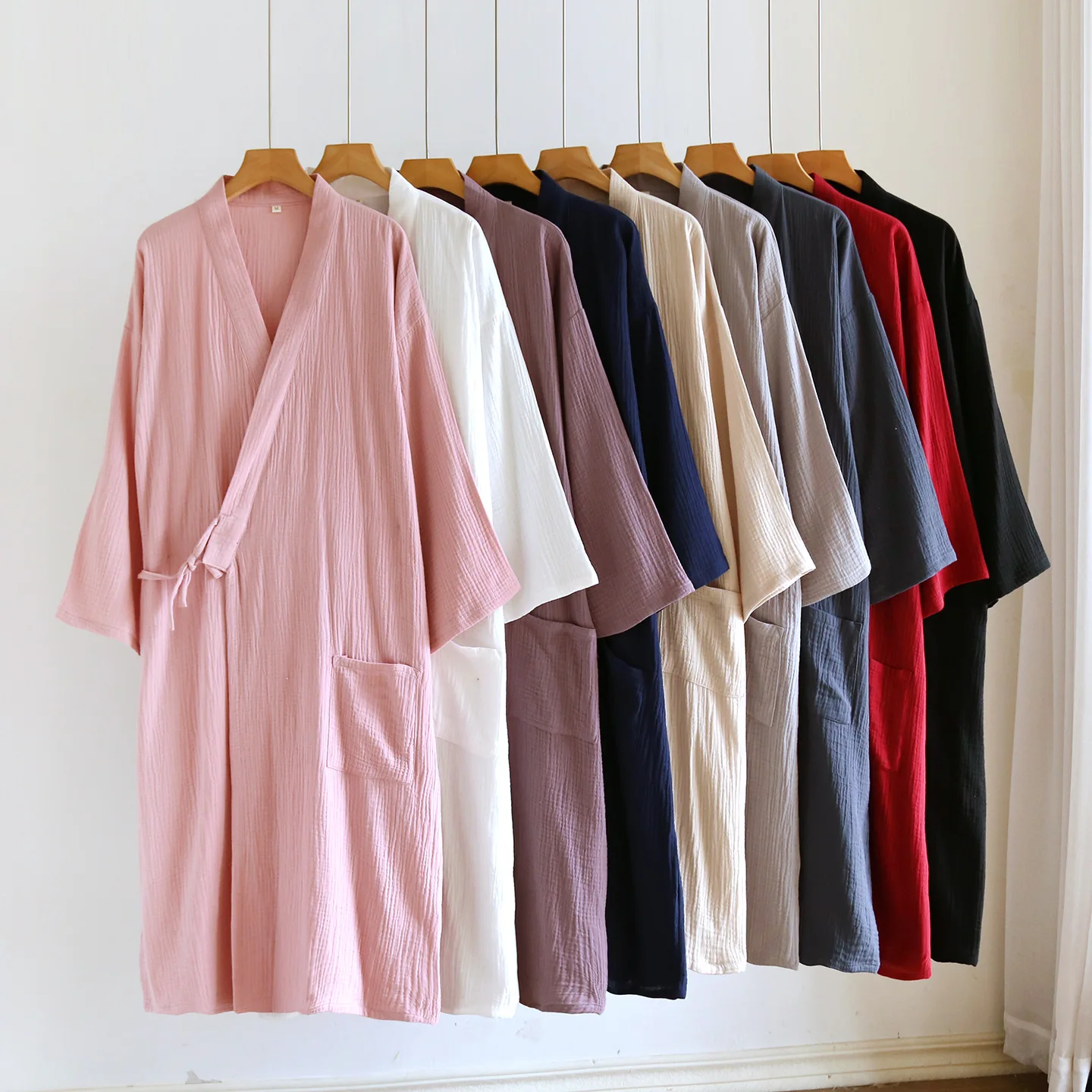 Кремовый марлевый халат с принтом, хлопковый халат с длинными рукавами и v-образным вырезом, кимоно, свадебные халаты, одежда для сна, халат большого размера для женщин 
Кремовый марлевый халат с принтом, хлопковый халат с длинными рукавами и v-образным вырезом, кимоно, свадебные халаты, одежда для сна, халат большого размера для женщин