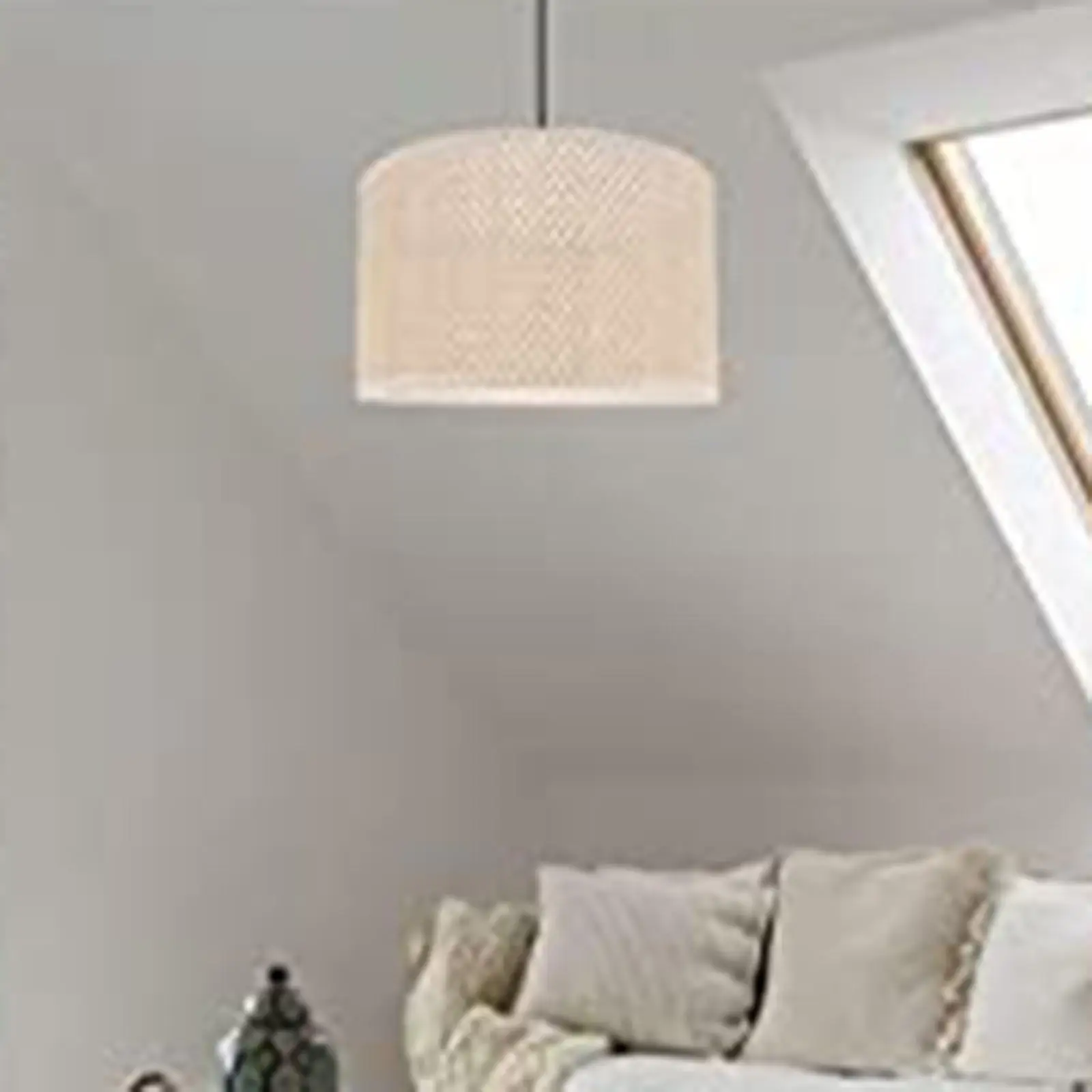 Modern Pendant Light Fixture with Handwoven Rattan Lamp Shade for Bedroom Decor
Modern Pendant Light Fixture with Handwoven Rattan Lamp Shade for Bedroom Decor