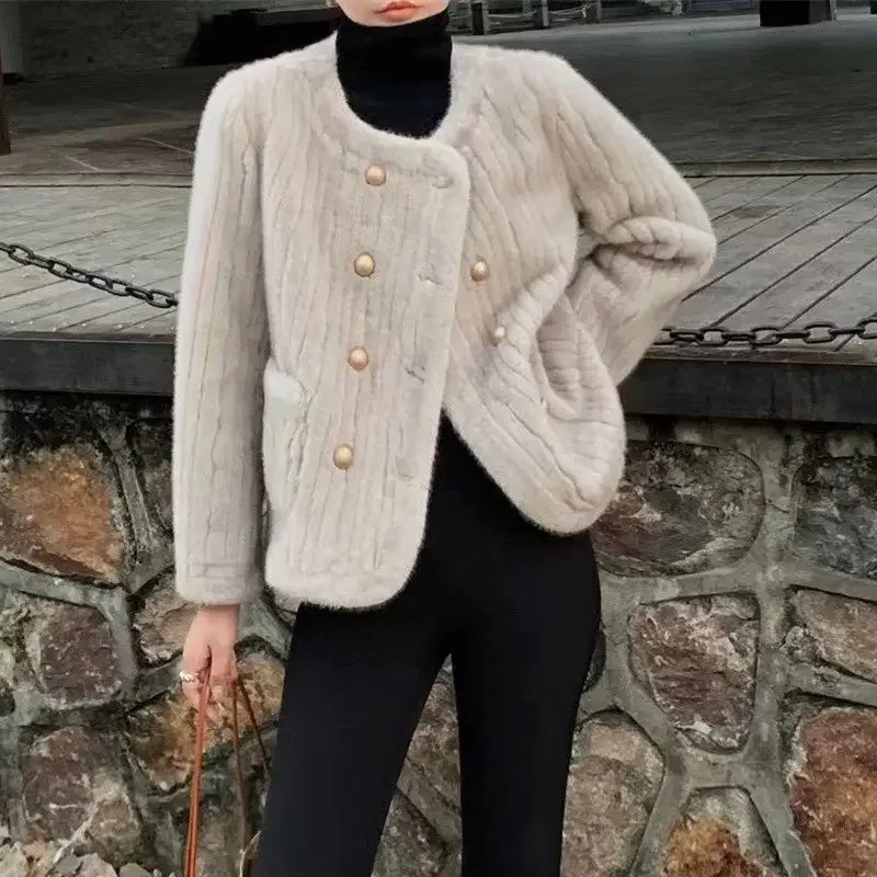 Jackets for Women Warm Winter Coat Plushy O-neck Gentle Office Lady Fashion Cozy Pockets Casual Streetwear All-match Temper Soft
Jackets for Women Warm Winter Coat Plushy O-neck Gentle Office Lady Fashion Cozy Pockets Casual Streetwear All-match Temper Soft