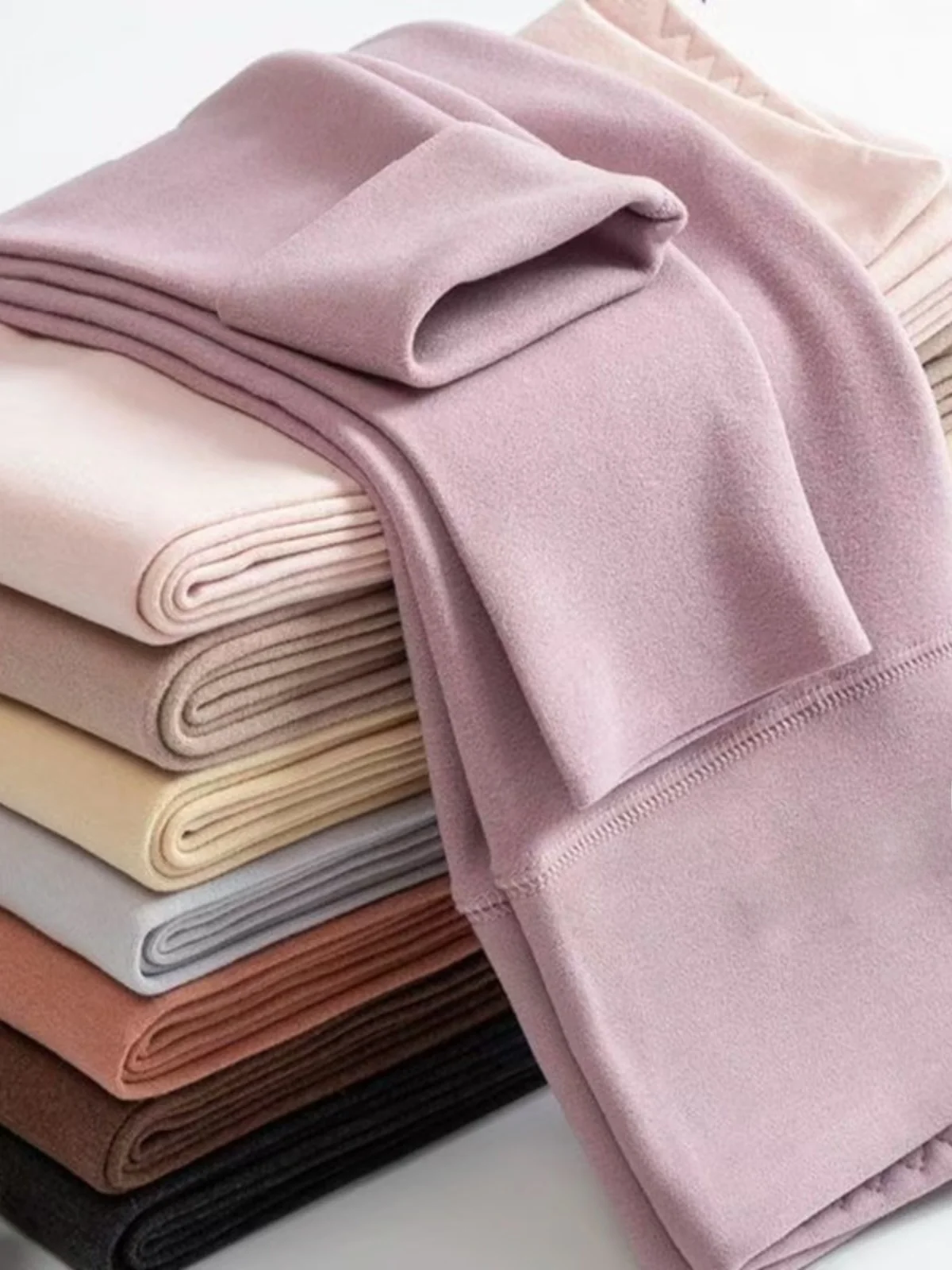High Waist Fleece Lined Women's Thermal Pants Double Sided Velvet Warm Trousers Inner Wear Seamless Cotton Wool Pants
High Waist Fleece Lined Women's Thermal Pants Double Sided Velvet Warm Trousers Inner Wear Seamless Cotton Wool Pants
