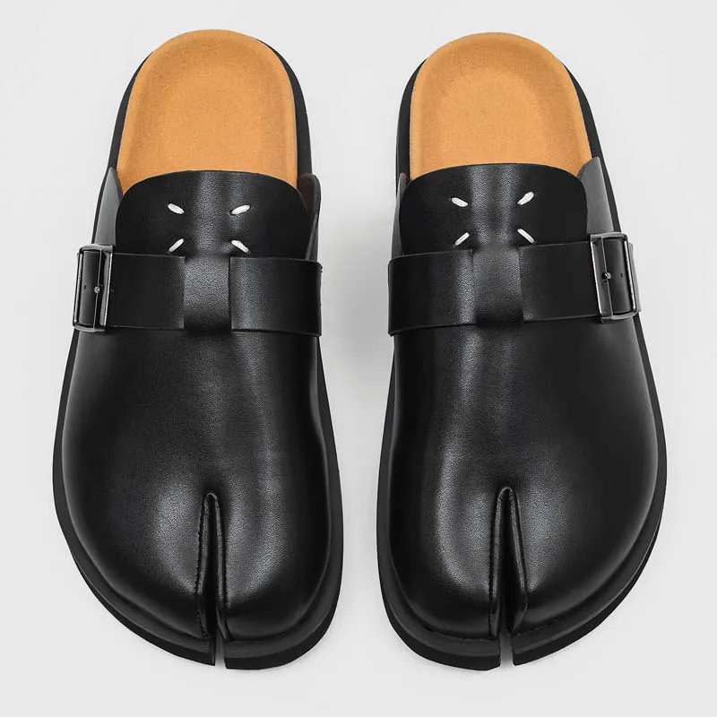 High-end Designer Split Toe Tabi Men's Sneakers and Casual Shoes Fashion Retro Leather Slip-On Loafers Men Shoes Tenis Masculino
High-end Designer Split Toe Tabi Men's Sneakers and Casual Shoes Fashion Retro Leather Slip-On Loafers Men Shoes Tenis Masculino
