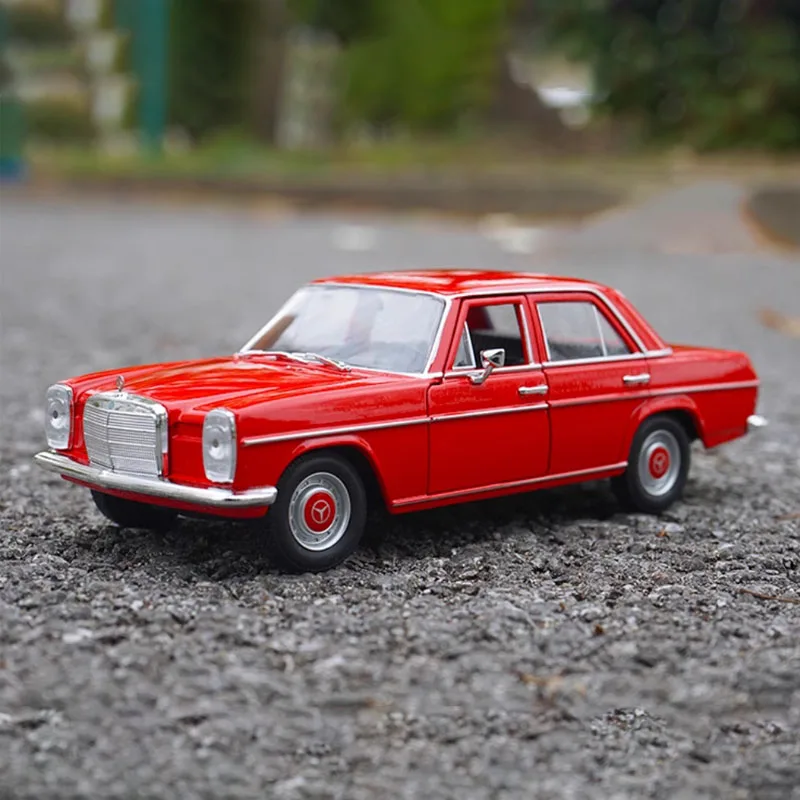 WELLY Diecast 1:24 Scale 220 Simulation Alloy Toy Car Model Gift Souvenir Classic Collection
WELLY Diecast 1:24 Scale 220 Simulation Alloy Toy Car Model Gift Souvenir Classic Collection