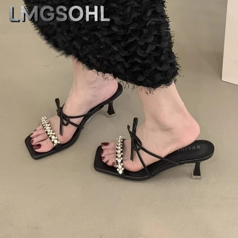 High Heels Slippers Women Crystal Bow Square Toe Heeled Shoes Luxury Sandals Sexy 2025 New Summer Designer Woman Pumps Zapatos
High Heels Slippers Women Crystal Bow Square Toe Heeled Shoes Luxury Sandals Sexy 2025 New Summer Designer Woman Pumps Zapatos