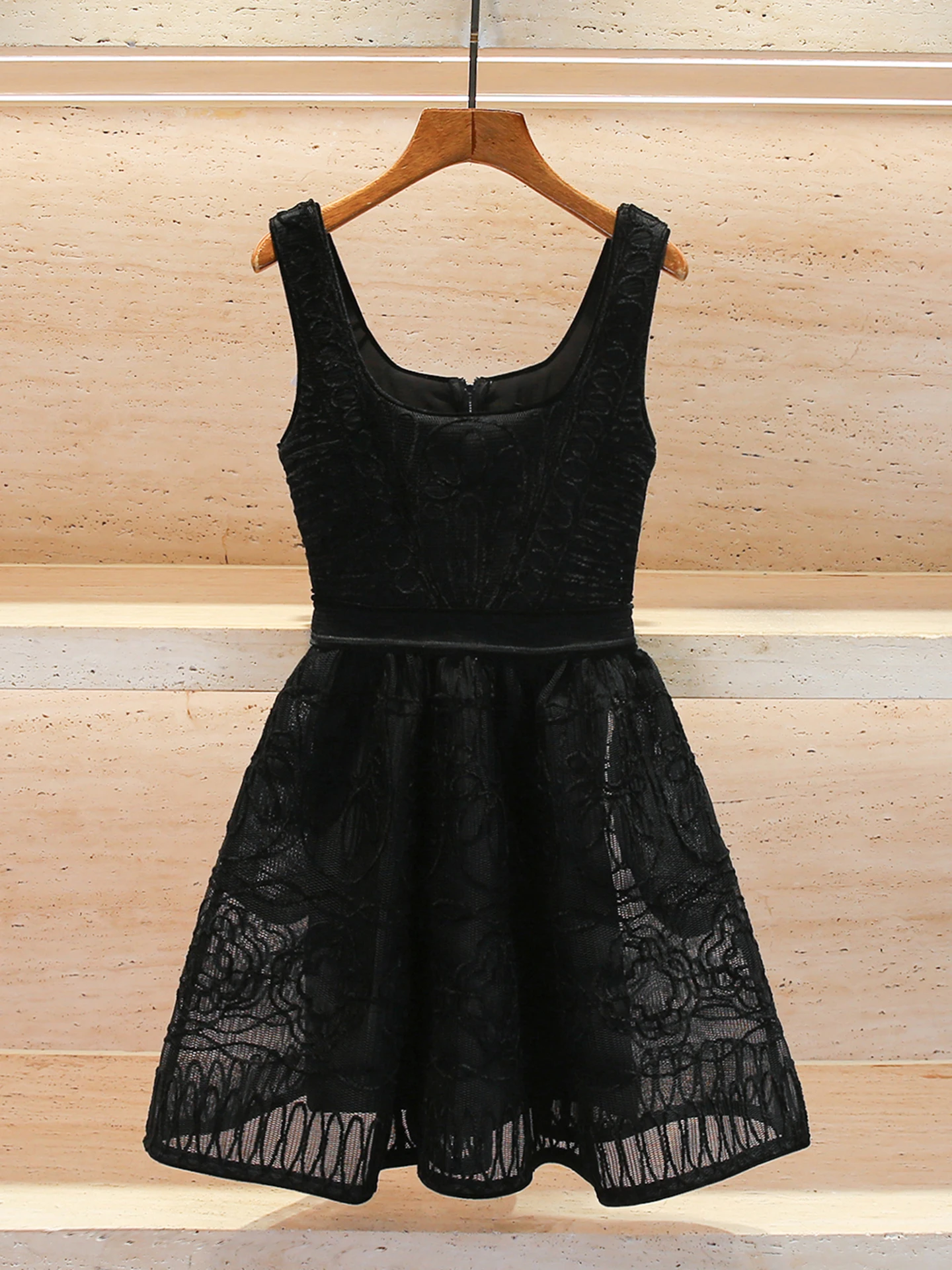 M Home Nan You High End Women's Summer Lace Mesh Strap Vest Dress Commute Style High Waist a Line Skirt Back Zipper Dress
M Home Nan You High End Women's Summer Lace Mesh Strap Vest Dress Commute Style High Waist a Line Skirt Back Zipper Dress