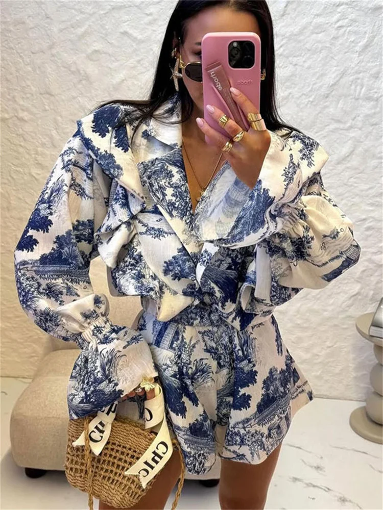 Tossy Fashion Elegant Commute 2 Piece-Set Shorts For Women Ruffled Lapel Commute jacket Coat And Printed Shorts Outfits Female
Tossy Fashion Elegant Commute 2 Piece-Set Shorts For Women Ruffled Lapel Commute jacket Coat And Printed Shorts Outfits Female