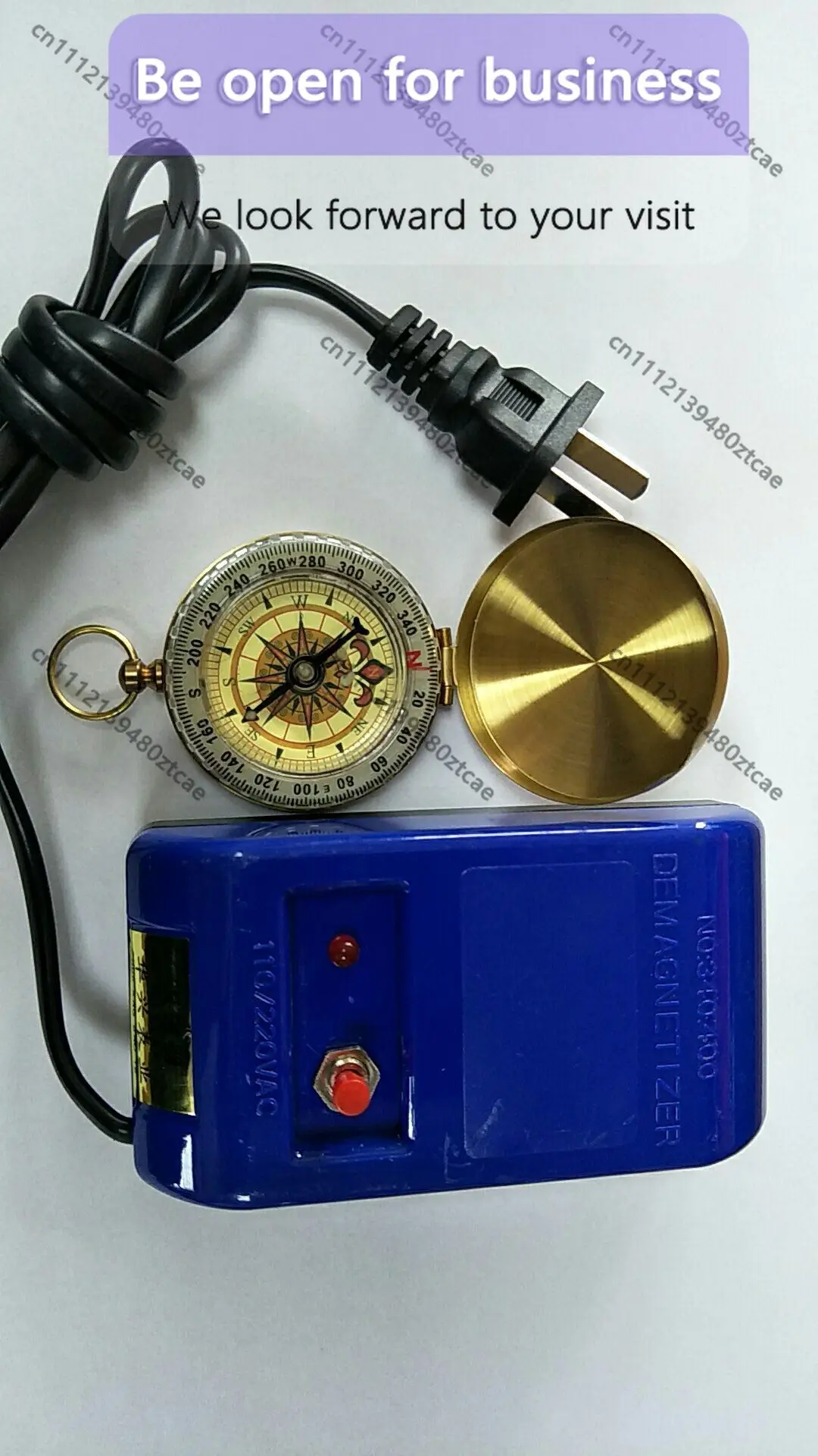 watch repair tool, watch demagnetizer, mechanical watch demagnetizer, watch time correction English version copper compass
watch repair tool, watch demagnetizer, mechanical watch demagnetizer, watch time correction English version copper compass