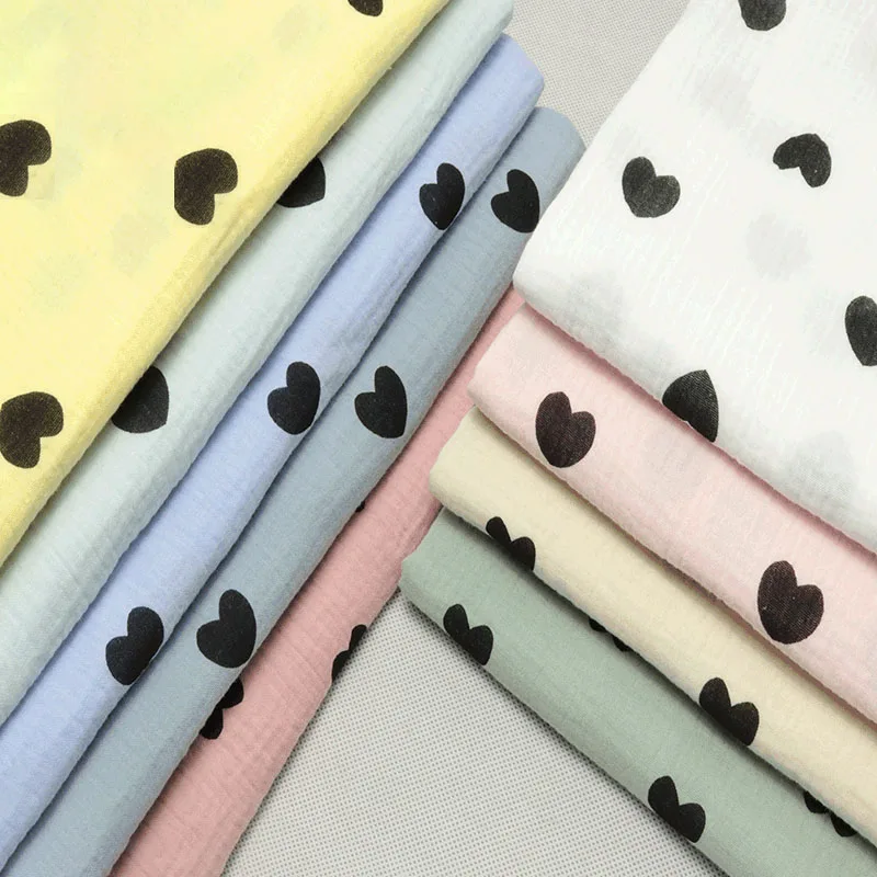 135x100cm Double-Layer Gauze Crepe Classic Small Love Fabric, Making Home Wear Pajamas Cloth Clothing Fabric Sewing 100% Cotton
135x100cm Double-Layer Gauze Crepe Classic Small Love Fabric, Making Home Wear Pajamas Cloth Clothing Fabric Sewing 100% Cotton