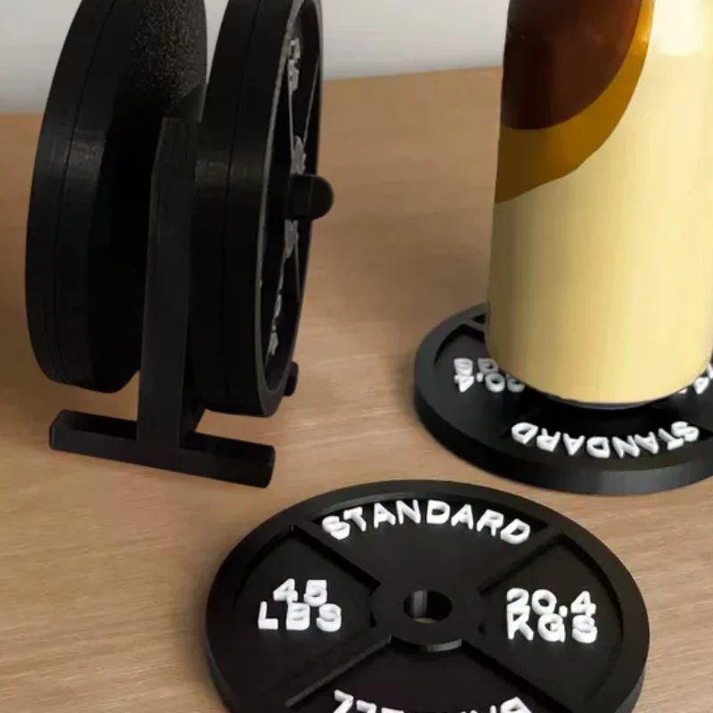 Подставка для тяжелой тарелки, держатель для напитков с четырьмя черными подставками для горячих и холодных напитков для бара, домашних кухонь, фитнеса, тренажерных залов
Подставка для тяжелой тарелки, держатель для напитков с четырьмя черными подставками для горячих и холодных напитков для бара, домашних кухонь, фитнеса, тренажерных залов