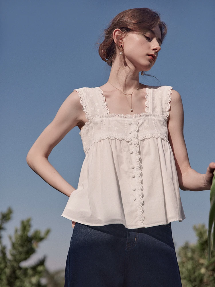 Белый женский топ из чистого хлопка с широкими бретелями и квадратным воротником, лето 2023, свободная верхняя одежда с кружевом Mały irt
Белый женский топ из чистого хлопка с широкими бретелями и квадратным воротником, лето 2023, свободная верхняя одежда с кружевом Mały irt