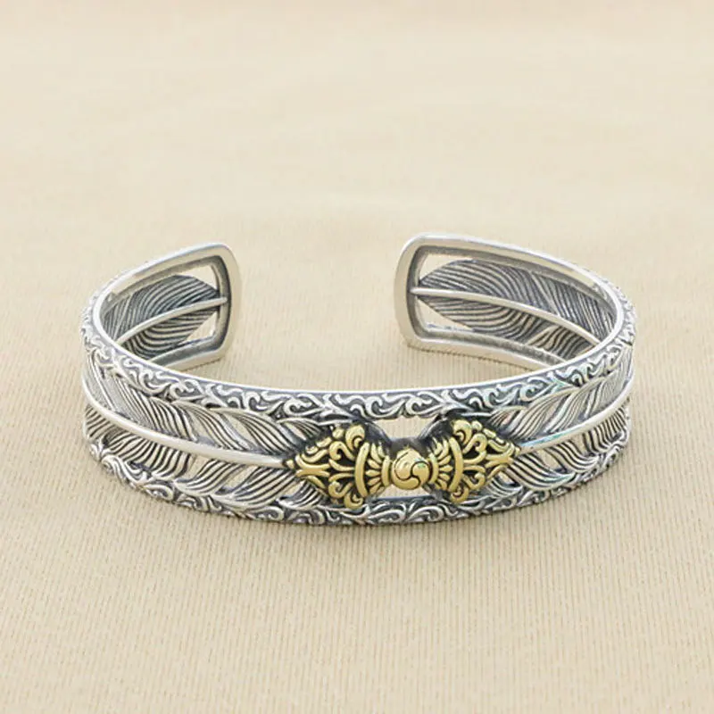 Original Feather Diamond Club Tang Grass Pattern Bracelet, Pure Silver Open Men's Bracelet, Vintage, Wide Face, Trendy Ethnic St
Original Feather Diamond Club Tang Grass Pattern Bracelet, Pure Silver Open Men's Bracelet, Vintage, Wide Face, Trendy Ethnic St
