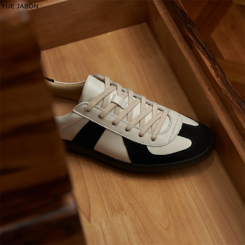2026 comfortable patchwork cowhide training shoes retro casual running shoes multifunctional fashionable light luxury men's shoe
2026 comfortable patchwork cowhide training shoes retro casual running shoes multifunctional fashionable light luxury men's shoe