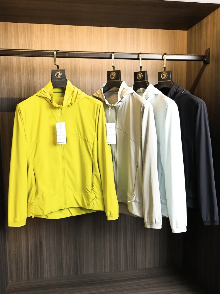Ice Sensation UPF50 Sun Protection High Elasticity Quick Dry Couple Style Summer Men's Pure Color Nylon Jacket Casual Wear
Ice Sensation UPF50 Sun Protection High Elasticity Quick Dry Couple Style Summer Men's Pure Color Nylon Jacket Casual Wear