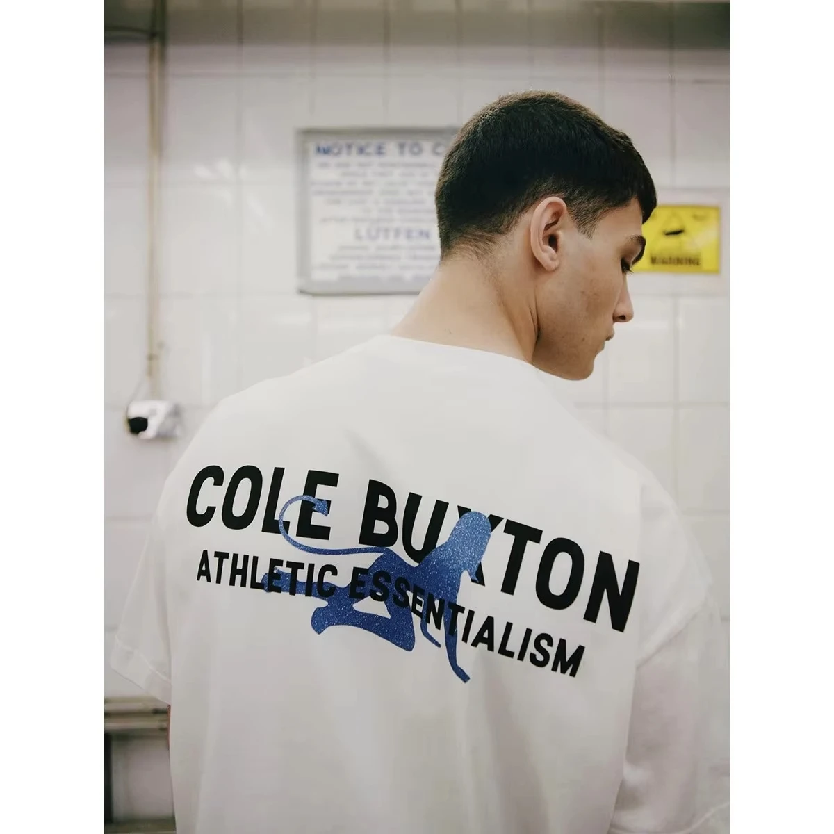 Summer 2025 fashion: Cotton T-shirts for men and women, luxury brand short-sleeved clothing, T-shirt tops, T-shirts, streetwear
Summer 2025 fashion: Cotton T-shirts for men and women, luxury brand short-sleeved clothing, T-shirt tops, T-shirts, streetwear