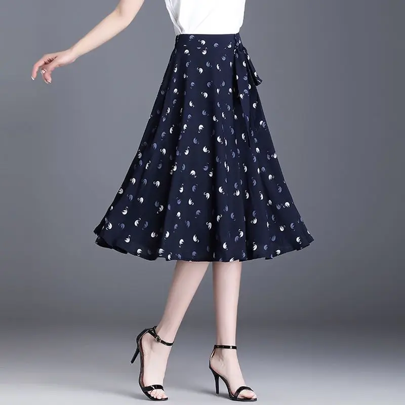 Woman Skirt Pleat Blue Floral Pleated Chiffon High Waist Skirts for Women Clothing Trend 2025 Y2k Vintage Stylish Korean Style V
Woman Skirt Pleat Blue Floral Pleated Chiffon High Waist Skirts for Women Clothing Trend 2025 Y2k Vintage Stylish Korean Style V