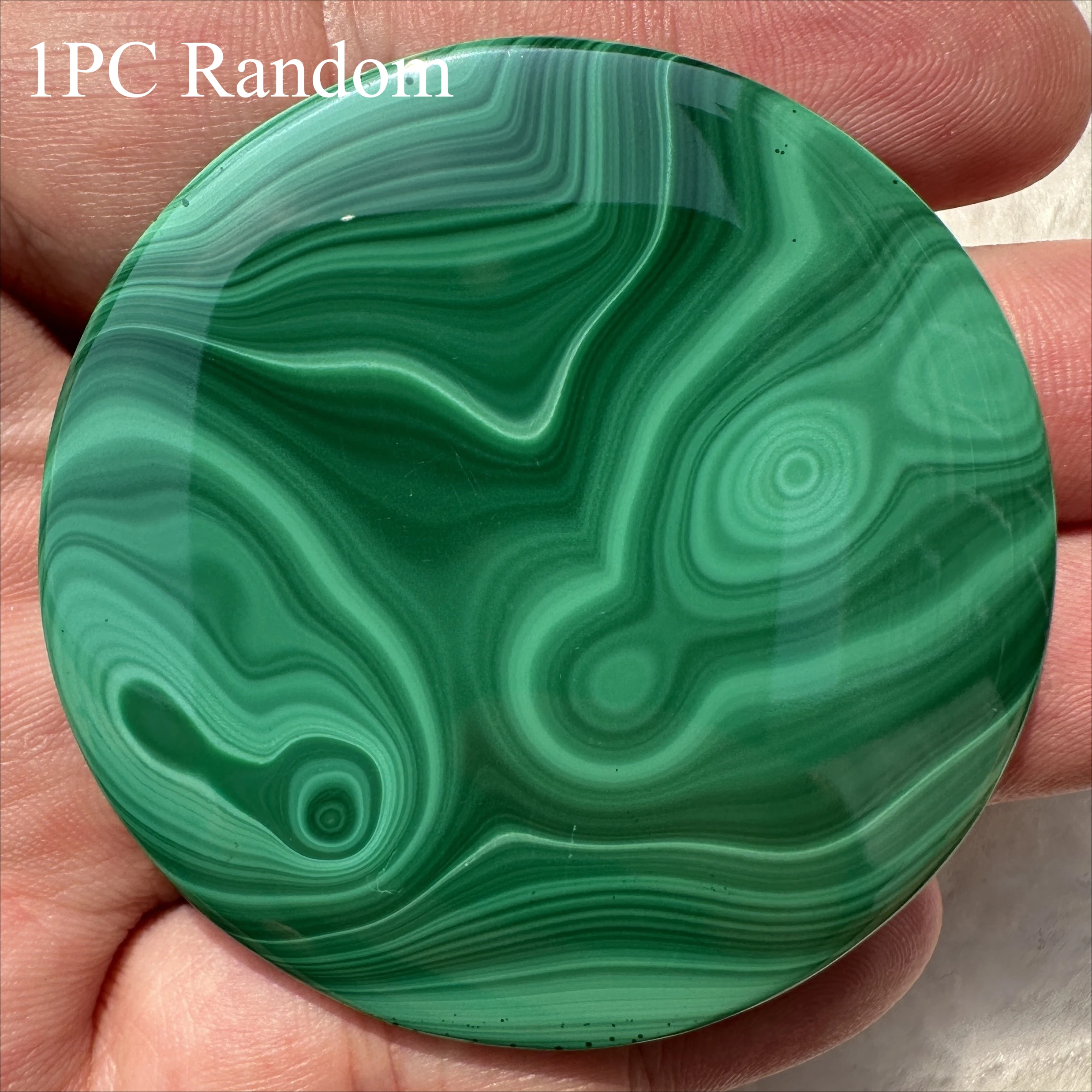 1PC Malachite Polished Round Disk,| Decorative Crystal Display, Pocket Companion Palm Stone and Thoughtful Gift
1PC Malachite Polished Round Disk,| Decorative Crystal Display, Pocket Companion Palm Stone and Thoughtful Gift