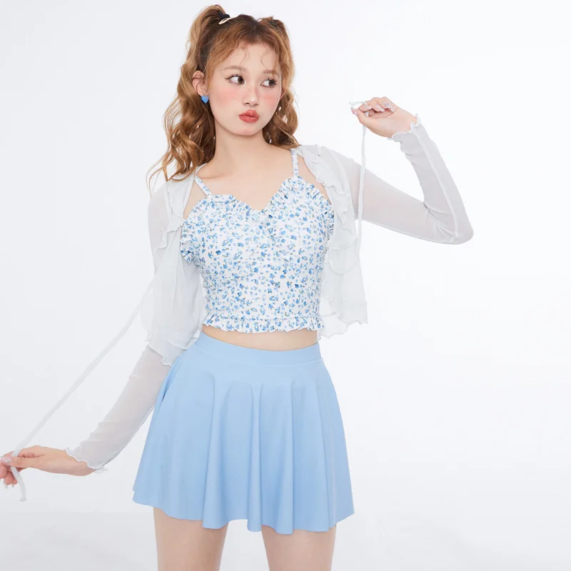 Wisuwore Swimwear 2023 NEW Women Three Pieces Swimsuit Sling Top Swimming Skirt Holiday Hot Spring Wear Summer Beachwear
Wisuwore Swimwear 2023 NEW Women Three Pieces Swimsuit Sling Top Swimming Skirt Holiday Hot Spring Wear Summer Beachwear