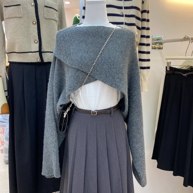 Spring Autumn Cross Long Sleeve Knitting Pullover Fashion Solid Color Shawl Coat Casual V-neck Office Sweater Women Jumper 28042
Spring Autumn Cross Long Sleeve Knitting Pullover Fashion Solid Color Shawl Coat Casual V-neck Office Sweater Women Jumper 28042