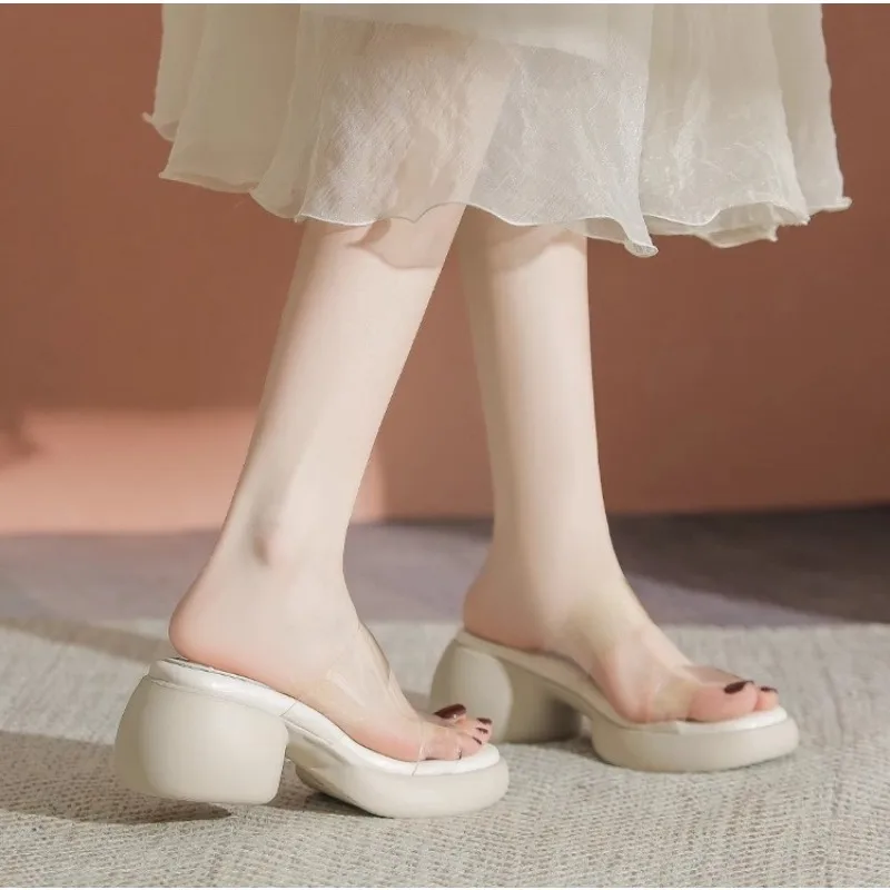 Wan Ziyan French Transparent High-heeled Sandals Women's Summer Outerwear Thick-sole Thick-heeled Comfortable Soft-sole Sandals
Wan Ziyan French Transparent High-heeled Sandals Women's Summer Outerwear Thick-sole Thick-heeled Comfortable Soft-sole Sandals