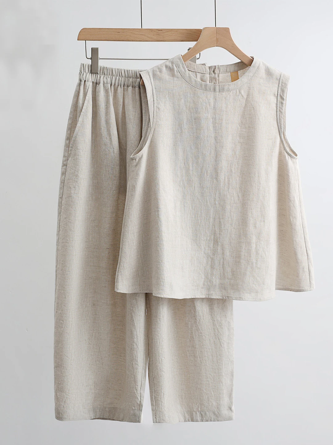 Authentic Summer 2026 Cotton Linen Large Size Casual Artistic Vest Wide Leg Pants Set Women's Fashion Set round Neck Sleeveless
Authentic Summer 2026 Cotton Linen Large Size Casual Artistic Vest Wide Leg Pants Set Women's Fashion Set round Neck Sleeveless