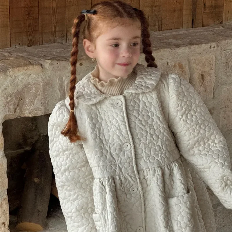 Girl Coat 2024 Winter Girls Korean Cotton Thick Peter Pan Collar Cotton Jacket Girls Long Length Jacket
Girl Coat 2024 Winter Girls Korean Cotton Thick Peter Pan Collar Cotton Jacket Girls Long Length Jacket